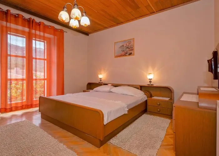 House With A Parking Space Svirce, Hvar - 17682 Vrbanj